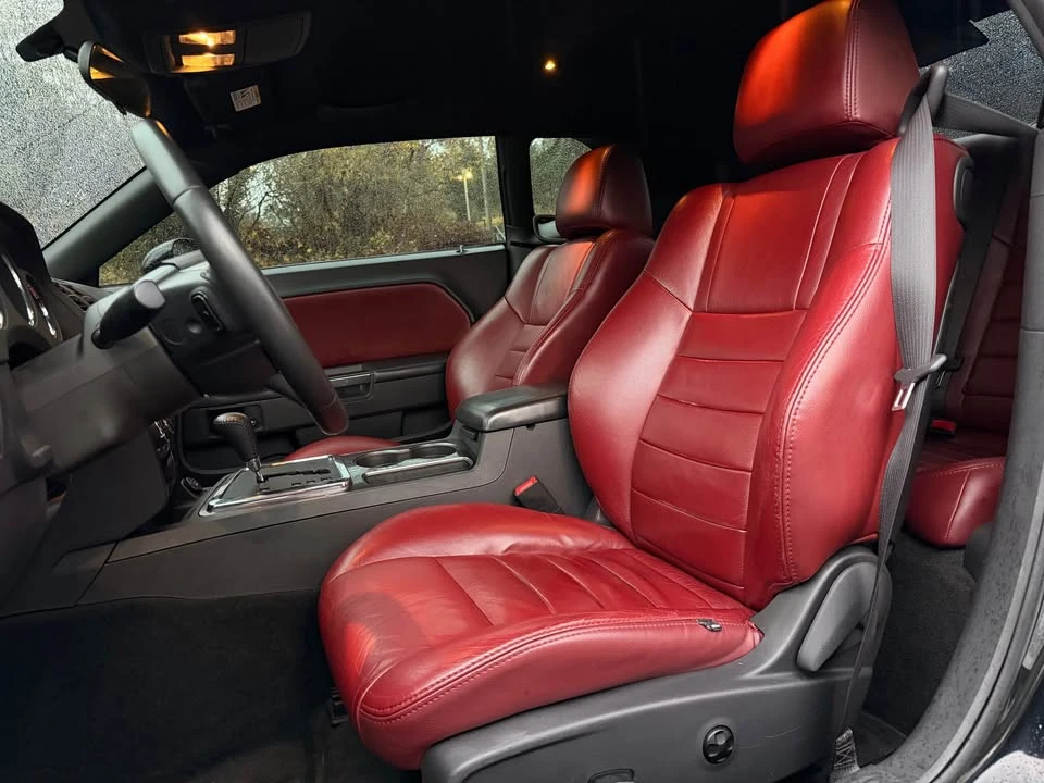 2012 Dodge Challenger 3rd Gen - Image 10 of 13