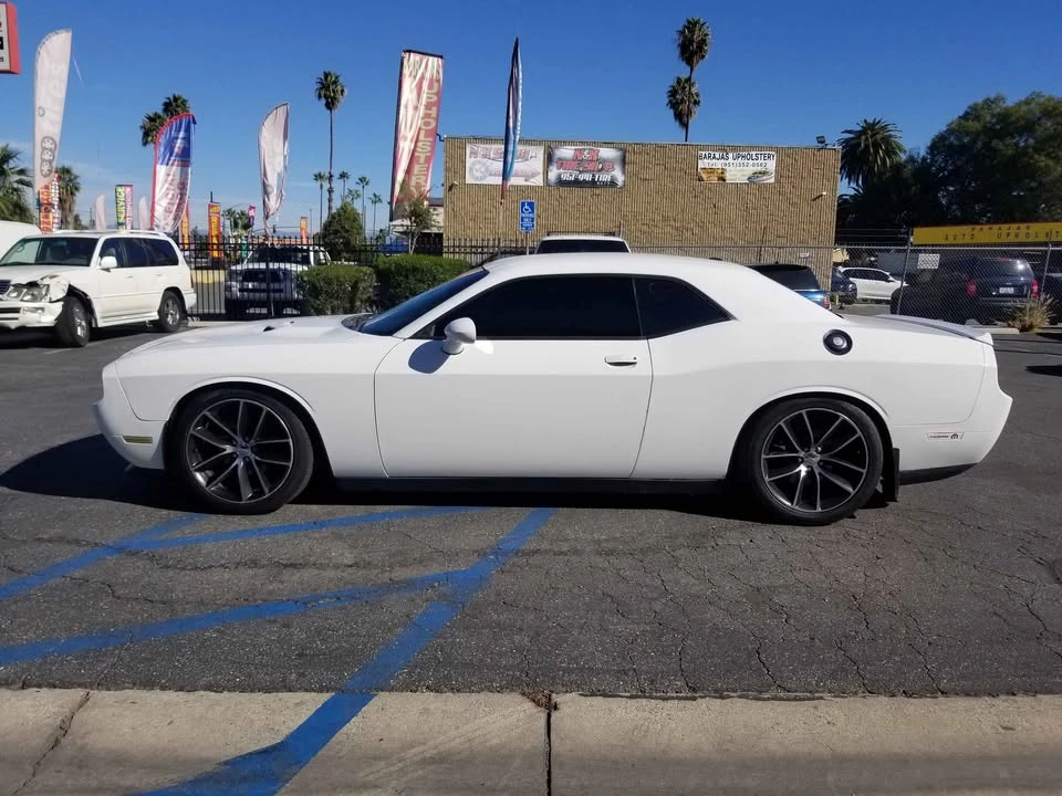 2012 Dodge Challenger 3rd Gen - Image 10 of 11