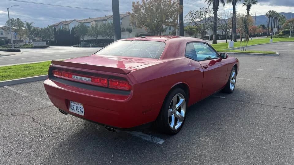 2012 Dodge Challenger 3rd Gen - Image 3 of 11