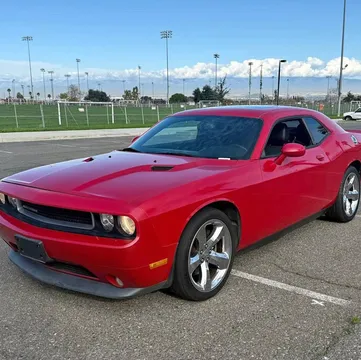 2012 Dodge Challenger SXT Plus