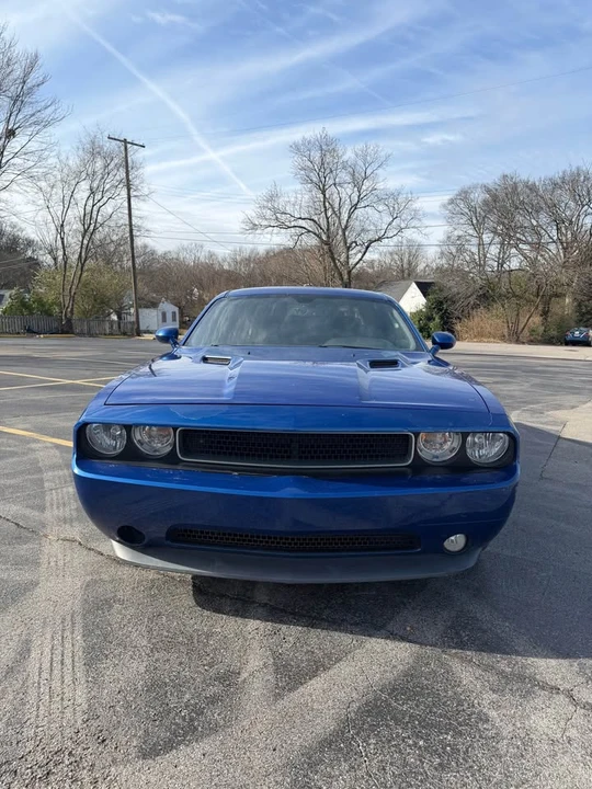 2012 Dodge Challenger 3rd Gen - Image 4 of 15