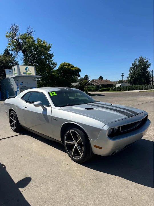 2012 Dodge Challenger 3rd Gen - Image 2 of 7