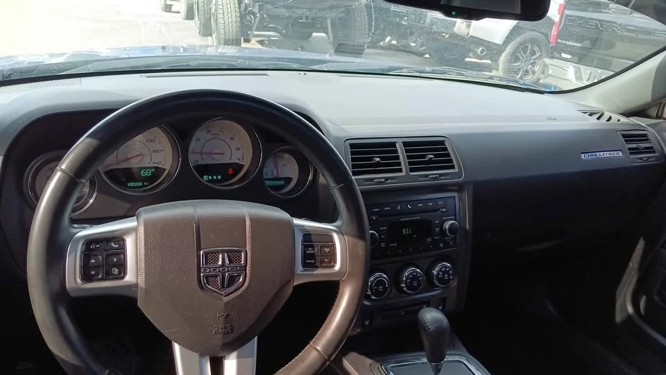 2012 Dodge Challenger 3rd Gen - Image 4 of 12
