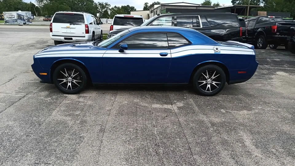 2012 Dodge Challenger 3rd Gen - Image 3 of 12