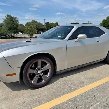 2012 Dodge Challenger SXT Plus