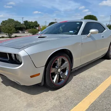 2012 Dodge Challenger SXT Plus