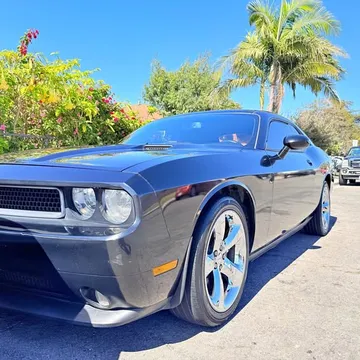 2012 Dodge Challenger SXT Plus Coupe 2D