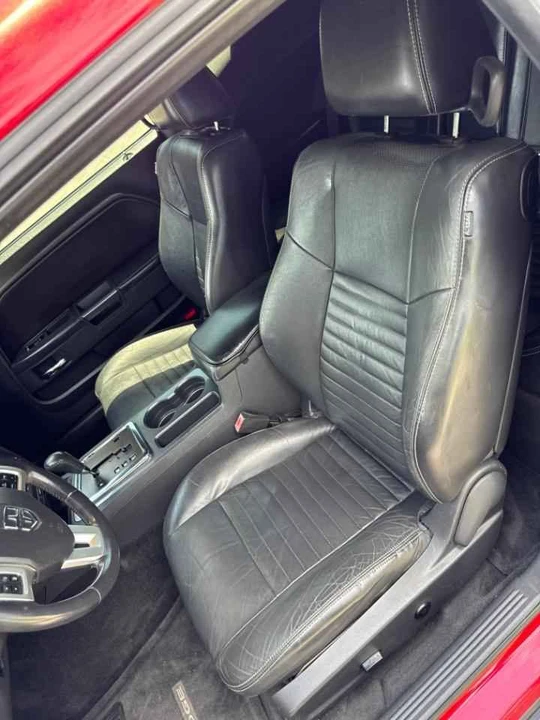 2012 Dodge Challenger 3rd Gen - Image 14 of 15