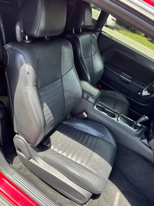 2012 Dodge Challenger 3rd Gen - Image 16 of 20