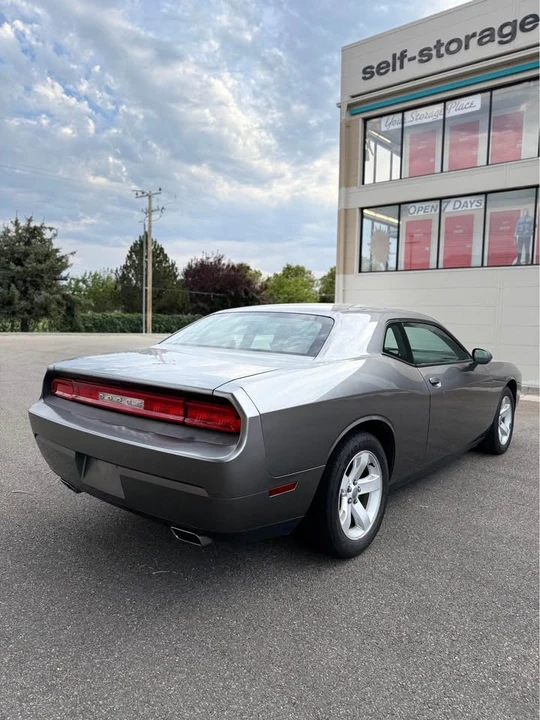 2012 Dodge Challenger 3rd Gen - Image 3 of 9