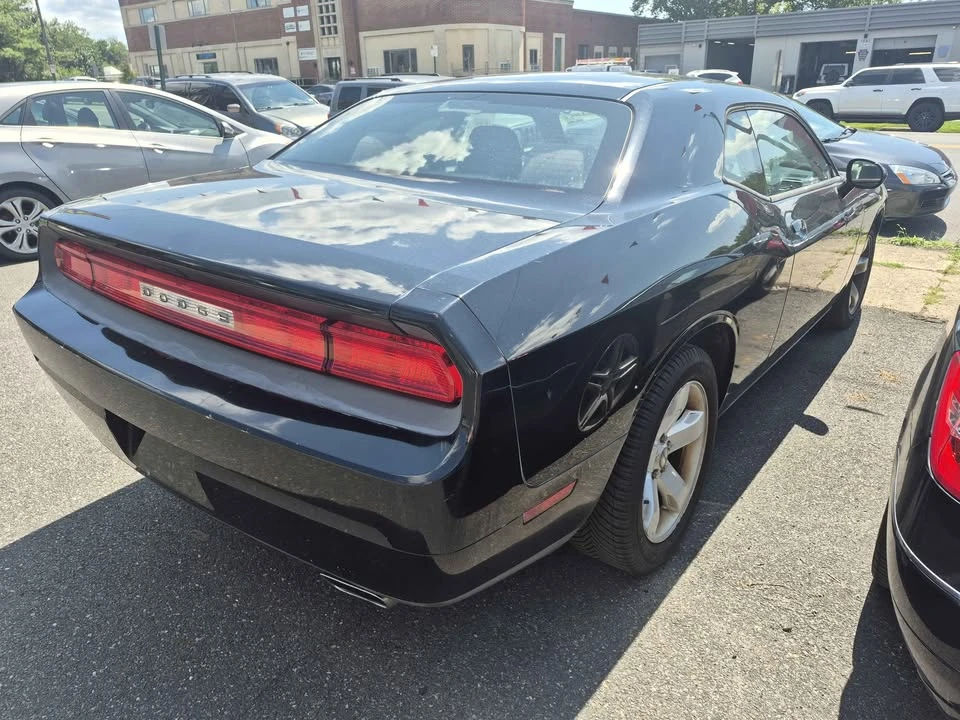 2012 Dodge Challenger 3rd Gen - Image 3 of 14