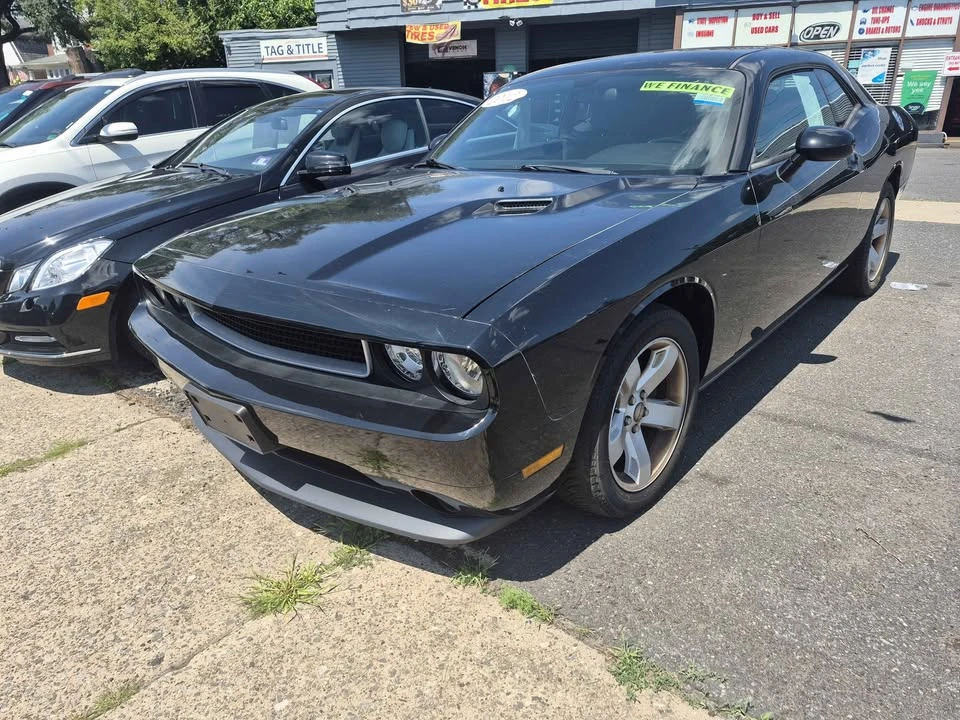 2012 Dodge Challenger 3rd Gen - Image 2 of 14