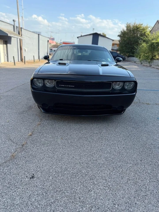 2012 Dodge Challenger 3rd Gen - Image 2 of 12