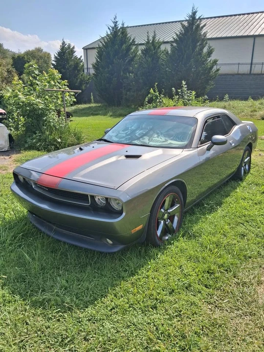 2012 Dodge Challenger 3rd Gen - Image 2 of 13