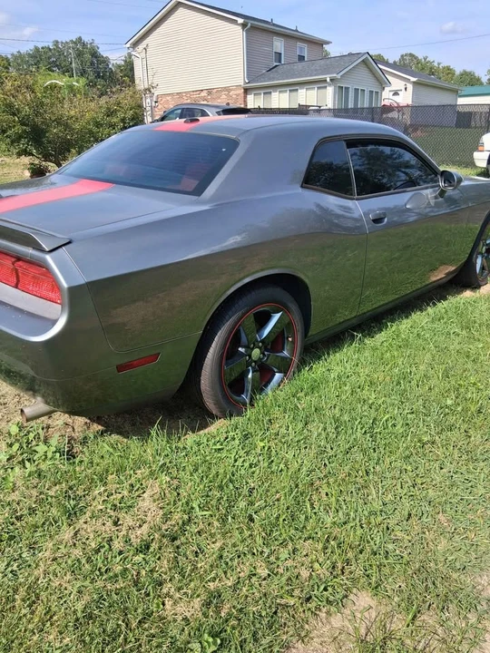 2012 Dodge Challenger 3rd Gen - Image 5 of 13