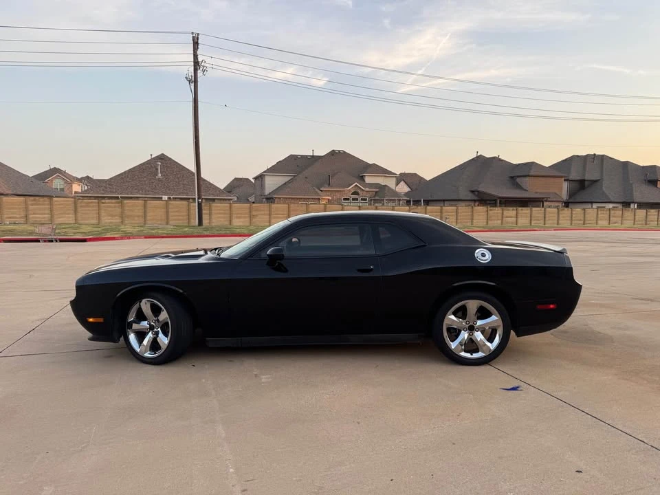 2012 Dodge Challenger 3rd Gen - Image 2 of 16