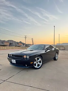 2012 Dodge Challenger SXT Plus
