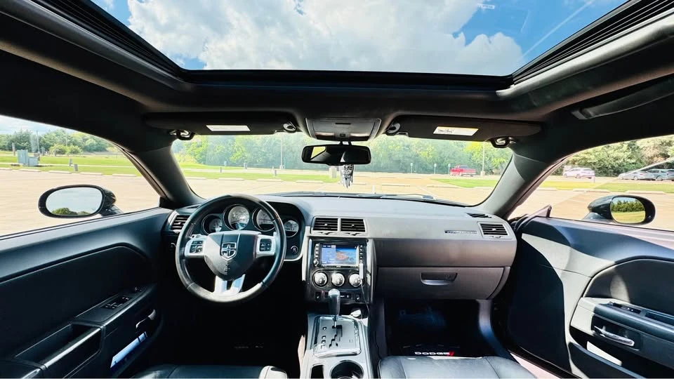 2012 Dodge Challenger 3rd Gen - Image 13 of 16