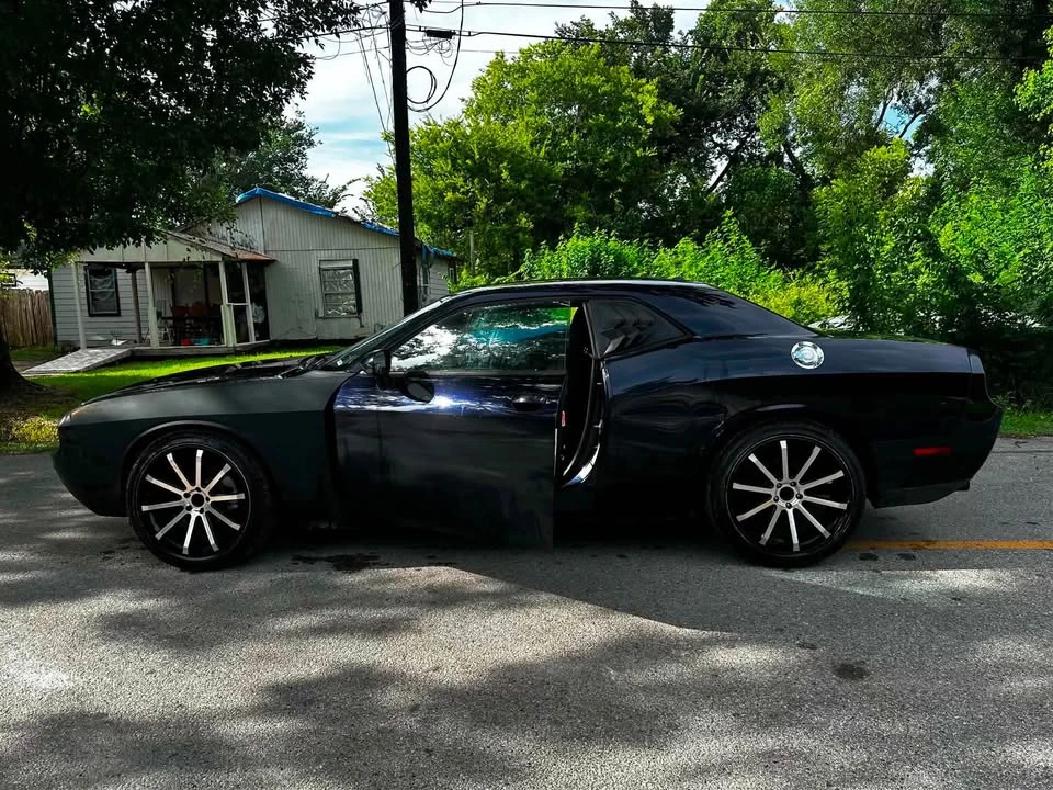 2012 Dodge Challenger 3rd Gen - Image 10 of 12
