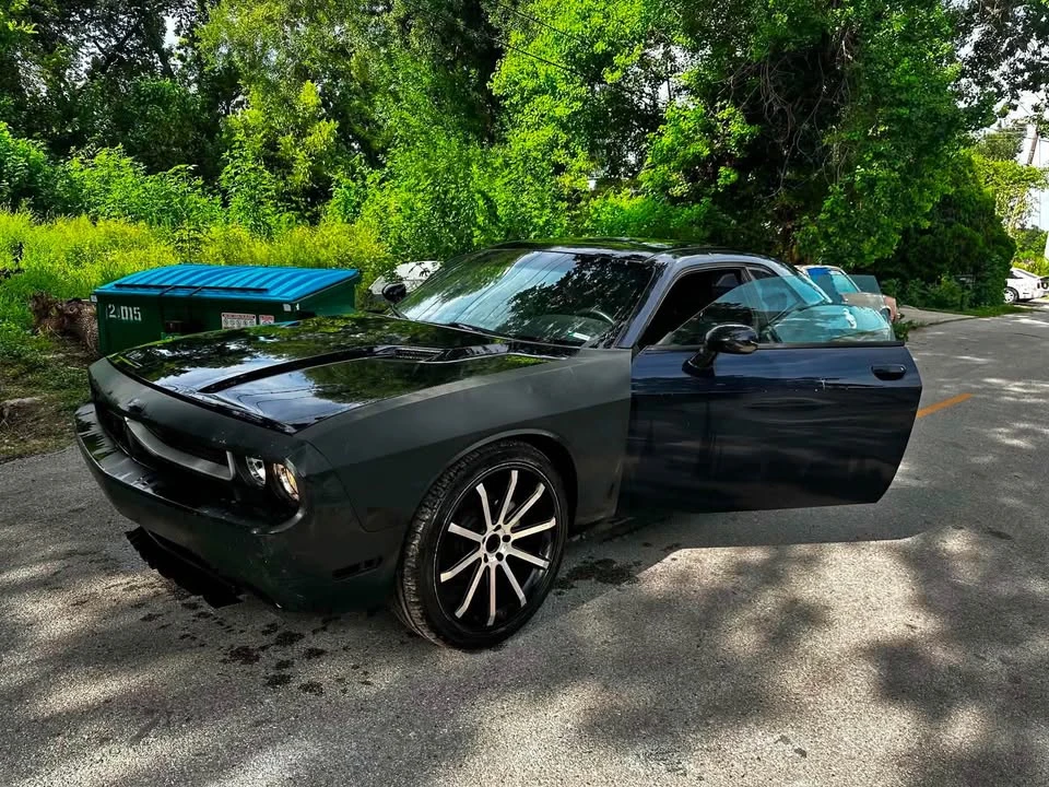 2012 Dodge Challenger 3rd Gen - Image 7 of 12