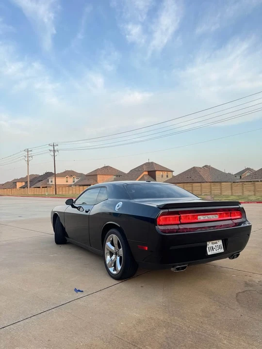 2012 Dodge Challenger 3rd Gen - Image 3 of 16