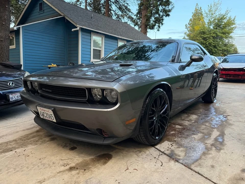 2012 Dodge Challenger 3rd Gen - Image 3 of 11