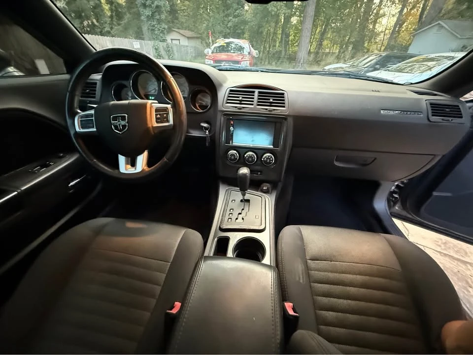 2012 Dodge Challenger 3rd Gen - Image 9 of 11