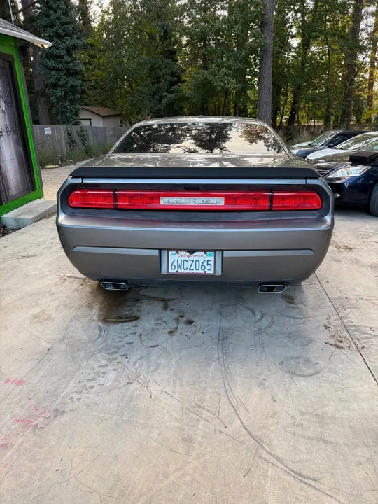 2012 Dodge Challenger 3rd Gen - Image 6 of 11