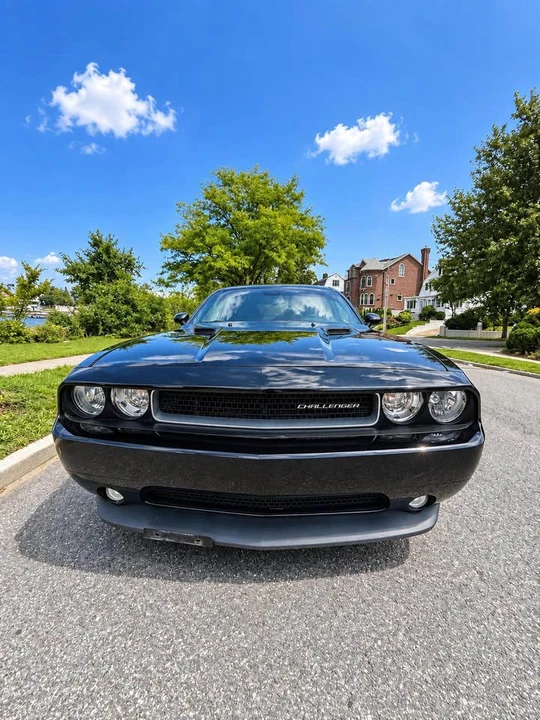 2012 Dodge Challenger 3rd Gen - Image 5 of 18