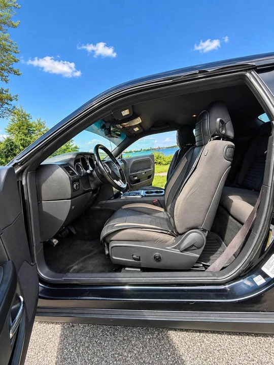 2012 Dodge Challenger 3rd Gen - Image 10 of 18