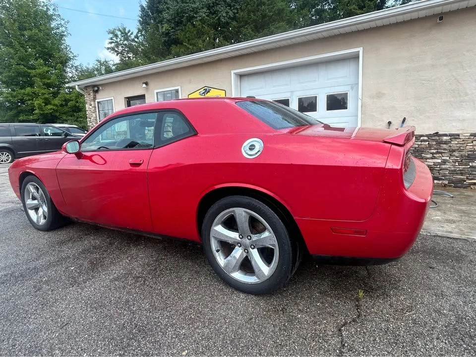 2012 Dodge Challenger 3rd Gen - Image 3 of 10