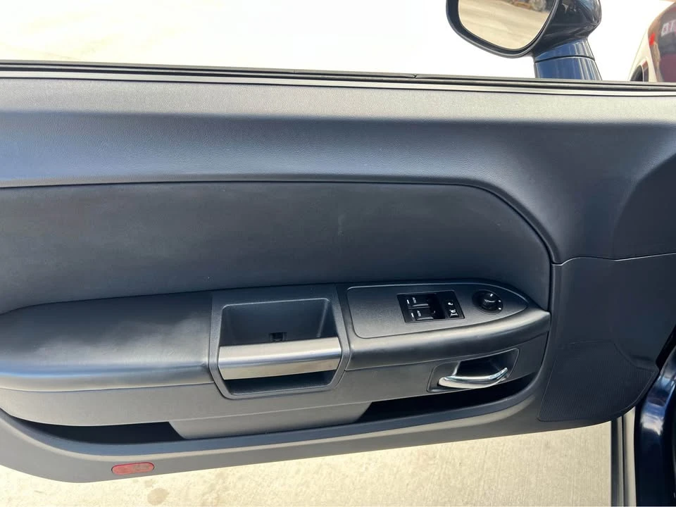 2012 Dodge Challenger 3rd Gen - Image 10 of 14