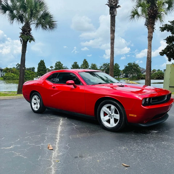2012 Dodge Challenger 3rd Gen - Image 3 of 13
