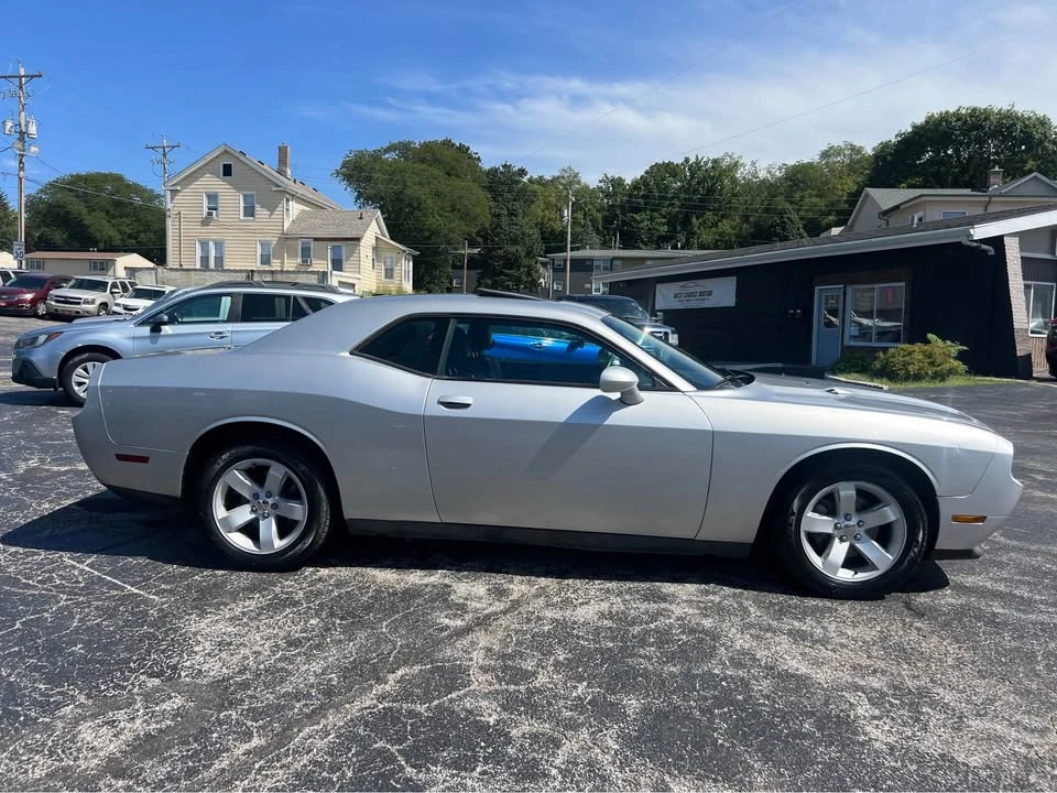 2012 Dodge Challenger 3rd Gen - Image 8 of 13