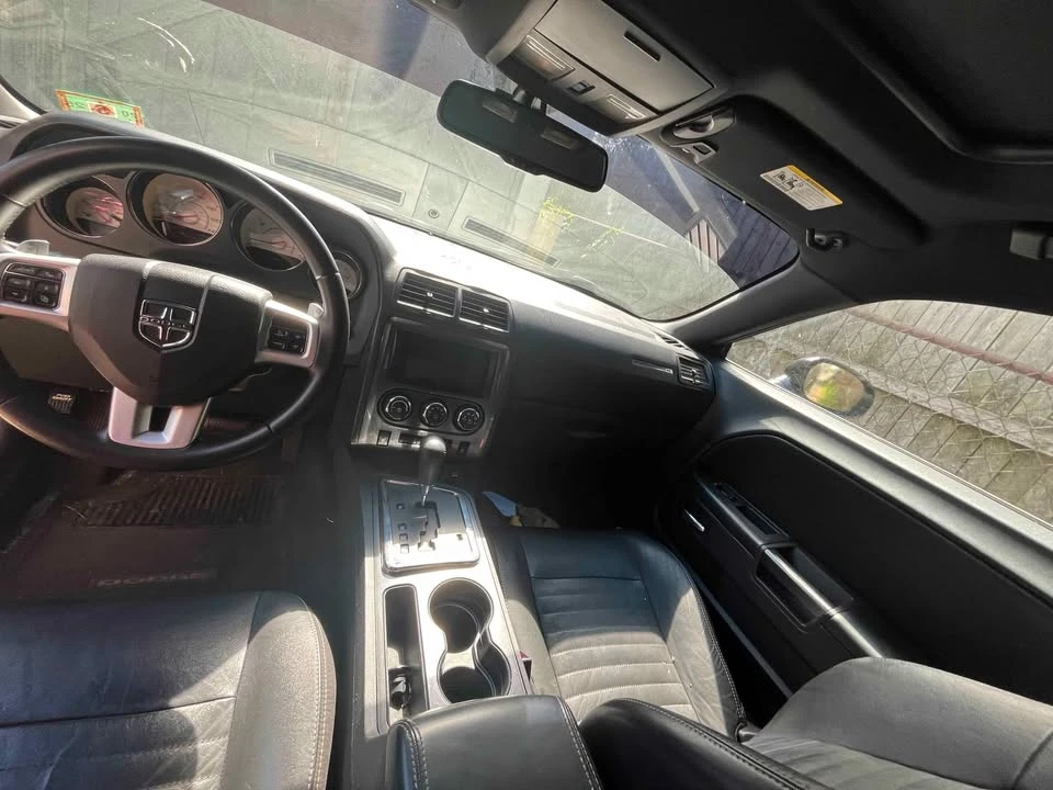 2012 Dodge Challenger 3rd Gen - Image 5 of 9