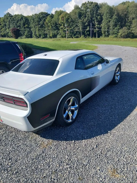 2012 Dodge Challenger 3rd Gen - Image 5 of 5