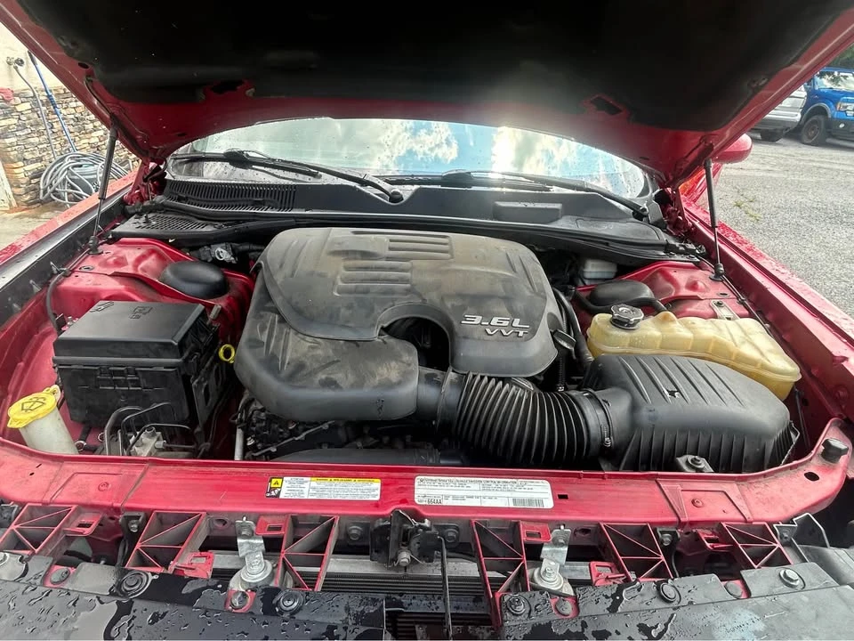 2012 Dodge Challenger 3rd Gen - Image 8 of 10