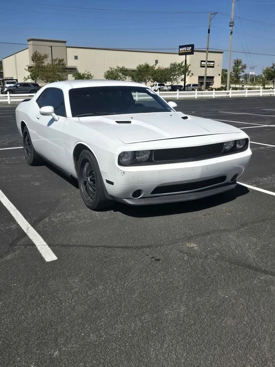 2012 Dodge Challenger 3rd Gen - Image 2 of 7