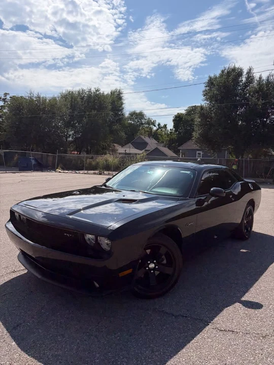 2012 Dodge Challenger 3rd Gen - Image 2 of 11