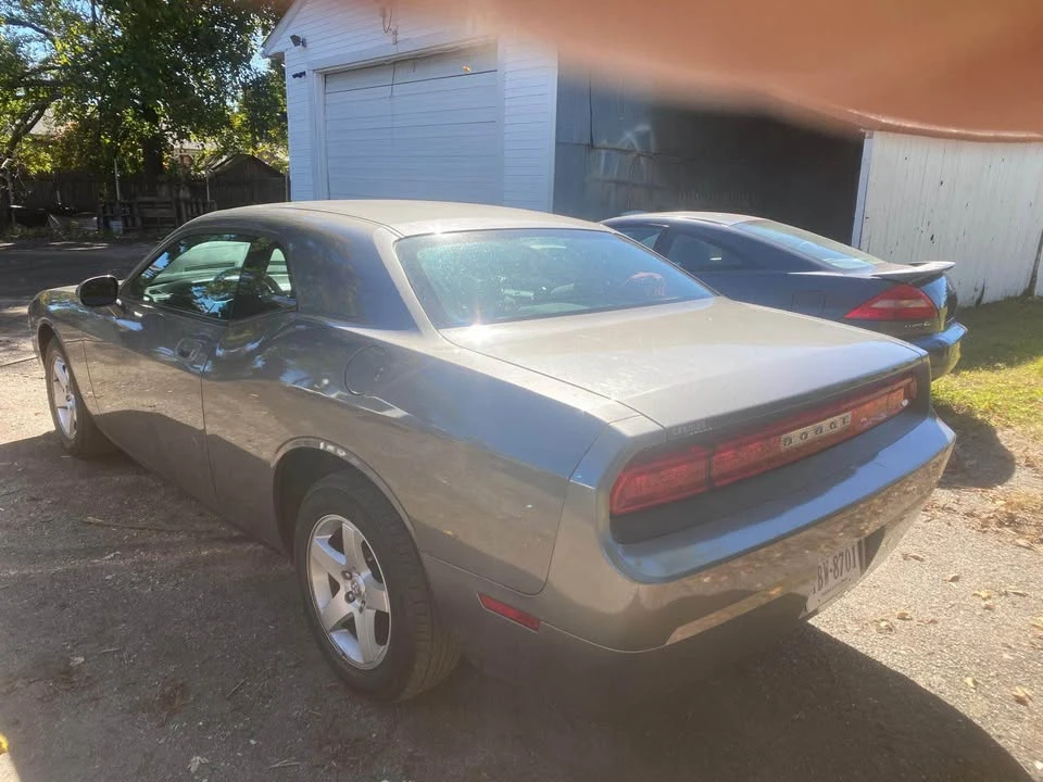 2012 Dodge Challenger 3rd Gen - Image 4 of 7