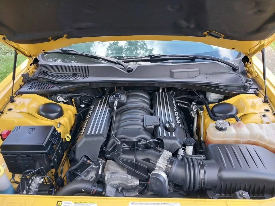 2012 Dodge Challenger SRT8 & 392 3rd Gen - Image 9 of 12