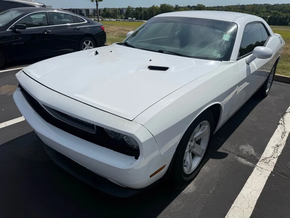 2012 Dodge Challenger 3rd Gen - Image 2 of 7