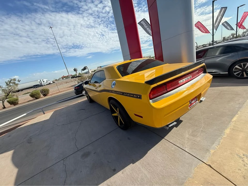 2012 Dodge Challenger 3rd Gen - Image 4 of 13