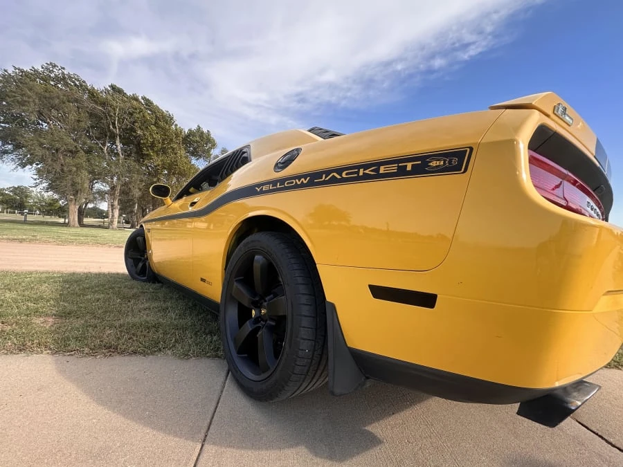 2012 Dodge Challenger SRT8 & 392 3rd Gen - Image 6 of 18