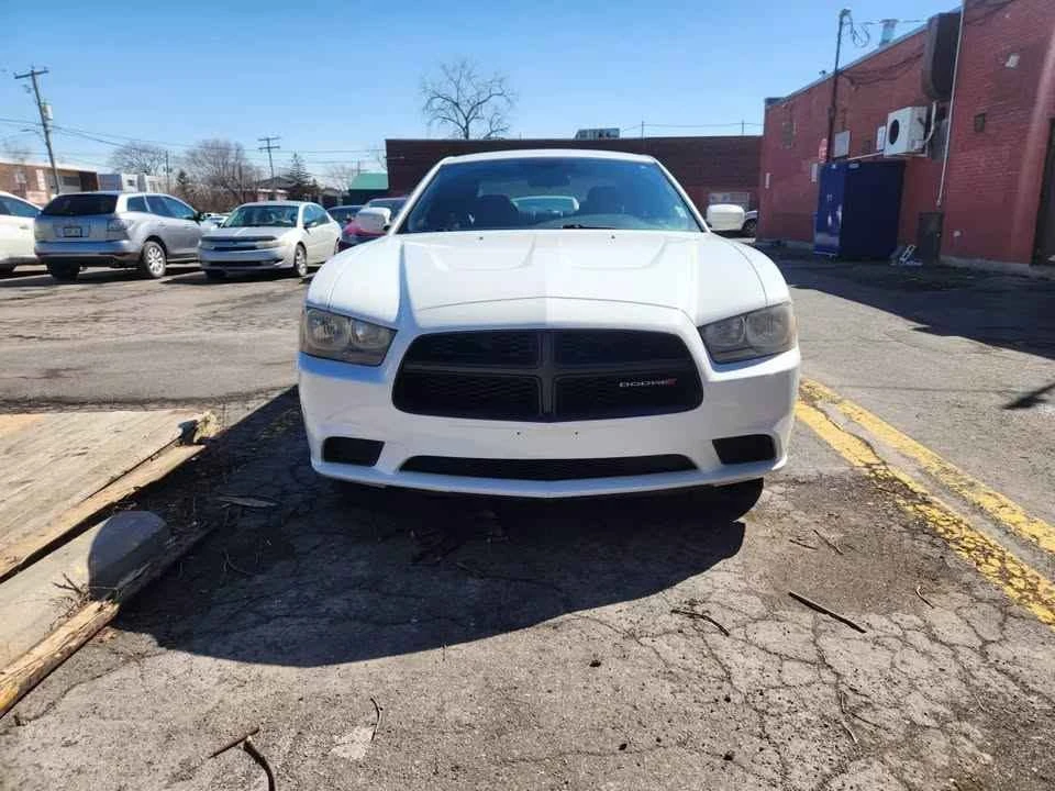 2012 Dodge Charger 7th Gen - Image 2 of 12