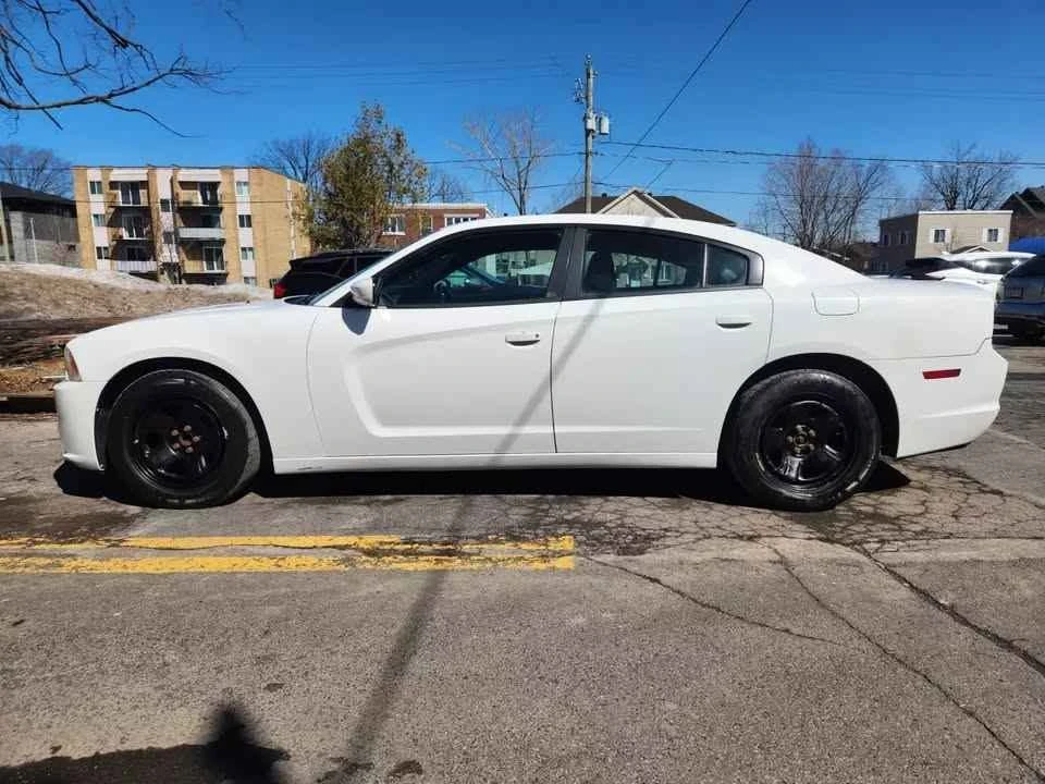 2012 Dodge Charger 7th Gen - Image 3 of 12