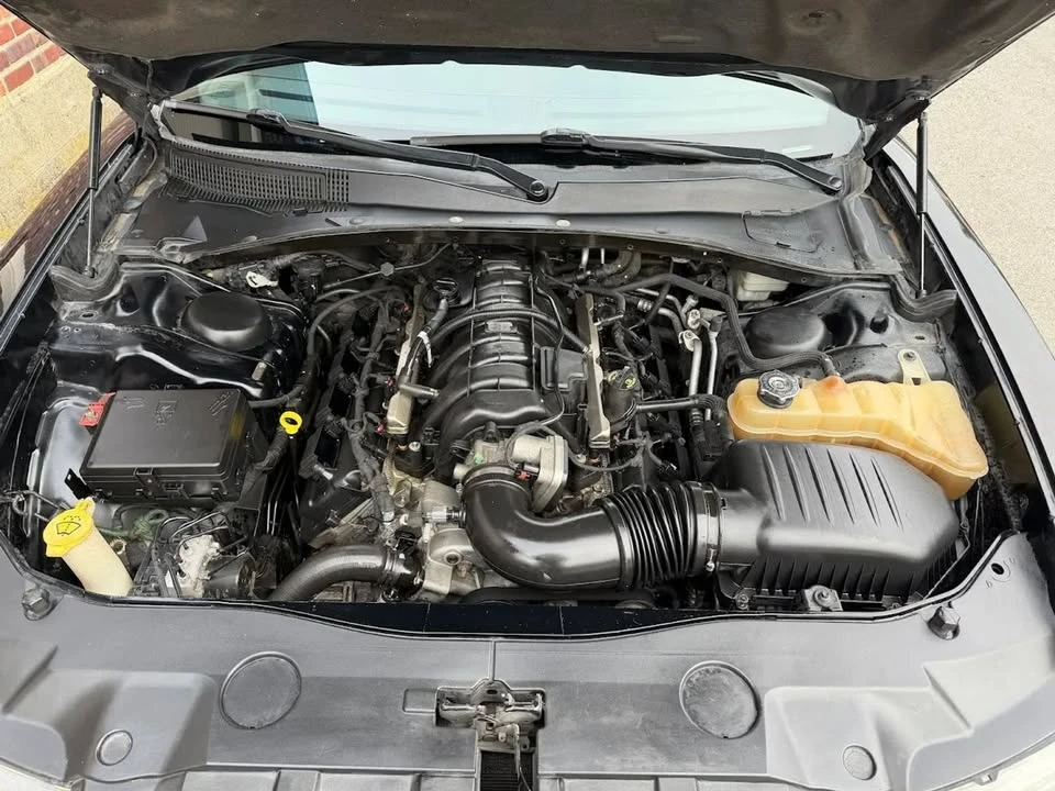 2012 Dodge Charger 7th Gen - Image 9 of 18
