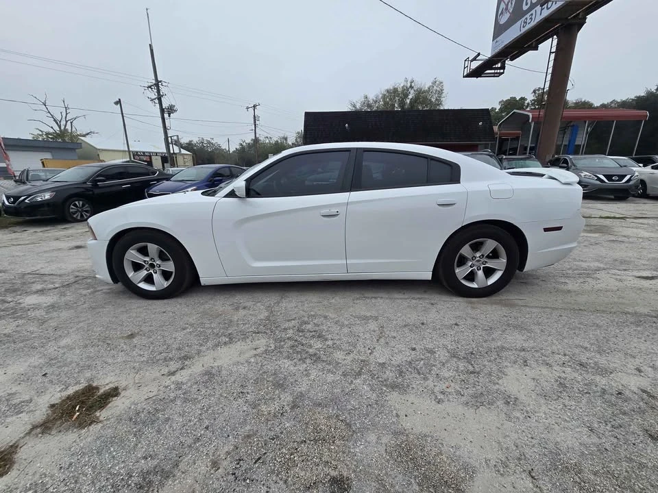 2012 Dodge Charger 7th Gen - Image 6 of 8