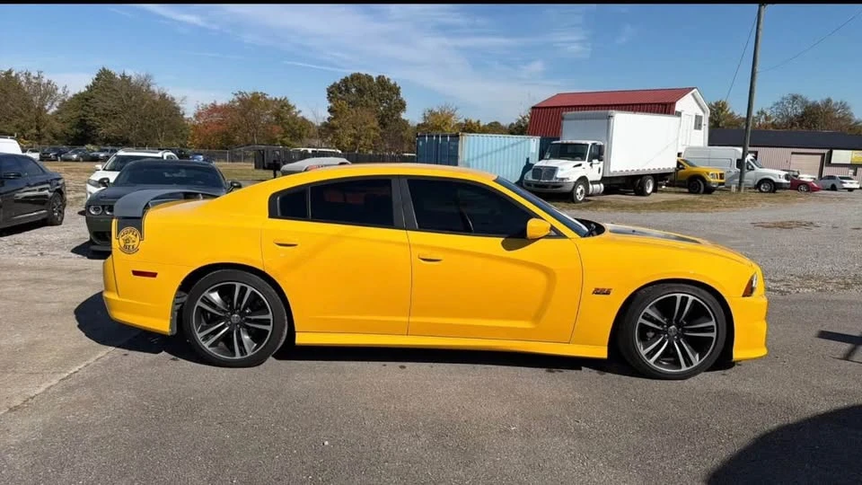 2012 Dodge Charger 7th Gen - Image 2 of 5