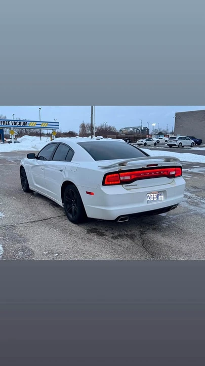 2012 Dodge Charger 7th Gen - Image 6 of 20